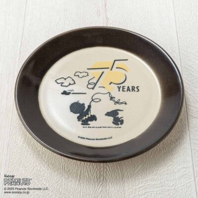 MASHICO プレート17cm PEANUTS [75 YEARS] ブラック